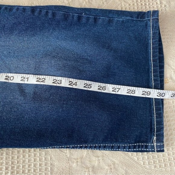 SWEET JEANS Blue Medium Dark Wash Capri Jeans Size 20 - Picture 6 of 10